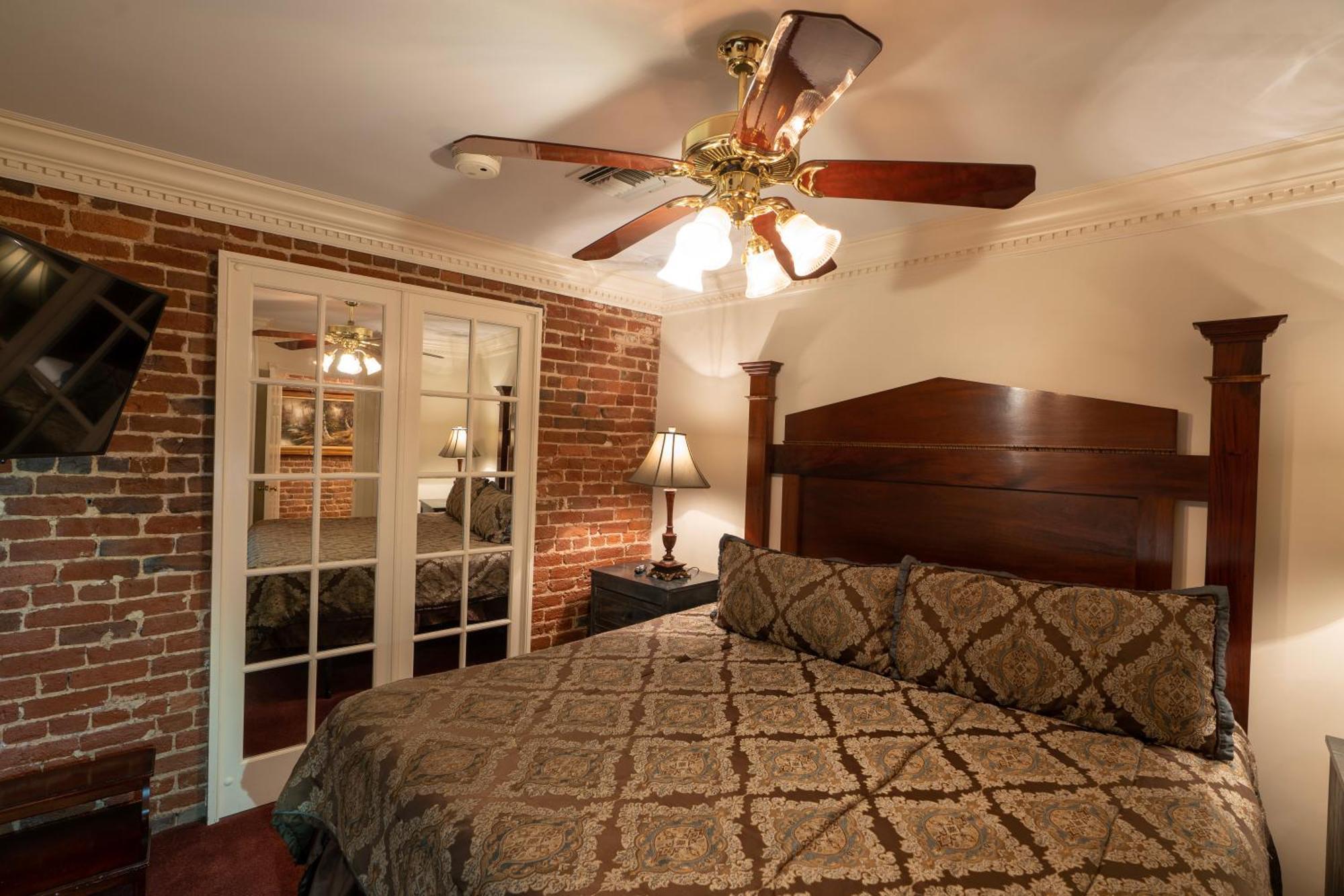 Quarter House Suites New Orleans Dış mekan fotoğraf